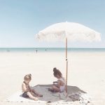 Boho-Strandschirm mit Holzstange