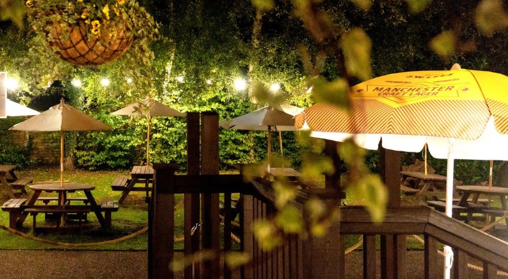 Hersteller von kundenspezifischen Sonnenschirmen