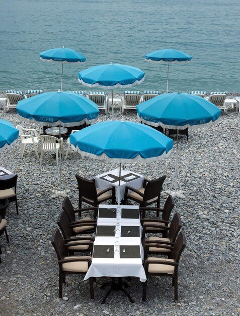 Hotels & Resorts